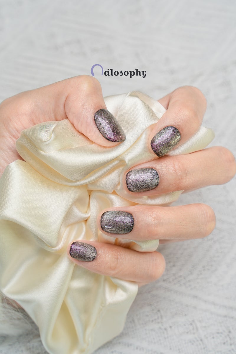 Nailosophy أظافر جل مضغوطة يدوية الصنع بمنتصف الليل أميثيست عين القط | شكل مربع - Image 5